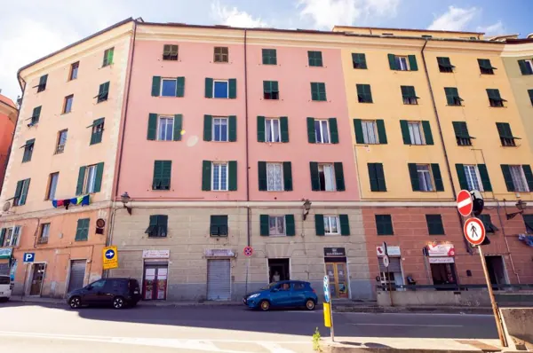 Il palazzo di Via Milano che ospita Mare e Monti